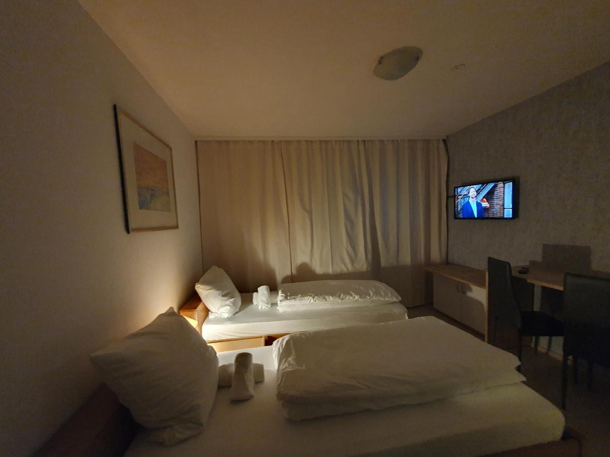 Citypark Hotel Köln Eksteriør billede